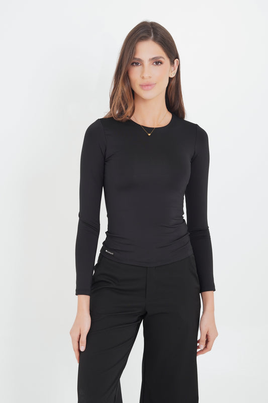 Camiseta Esencial Negra