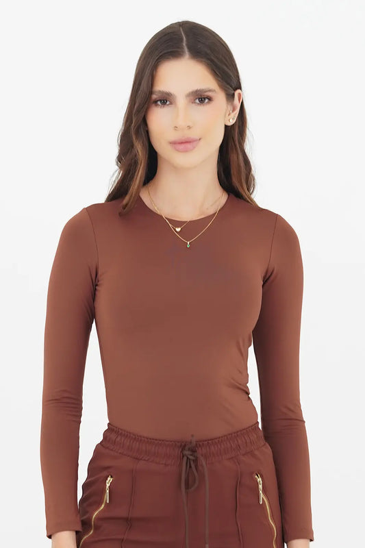 Camiseta Esencial Café
