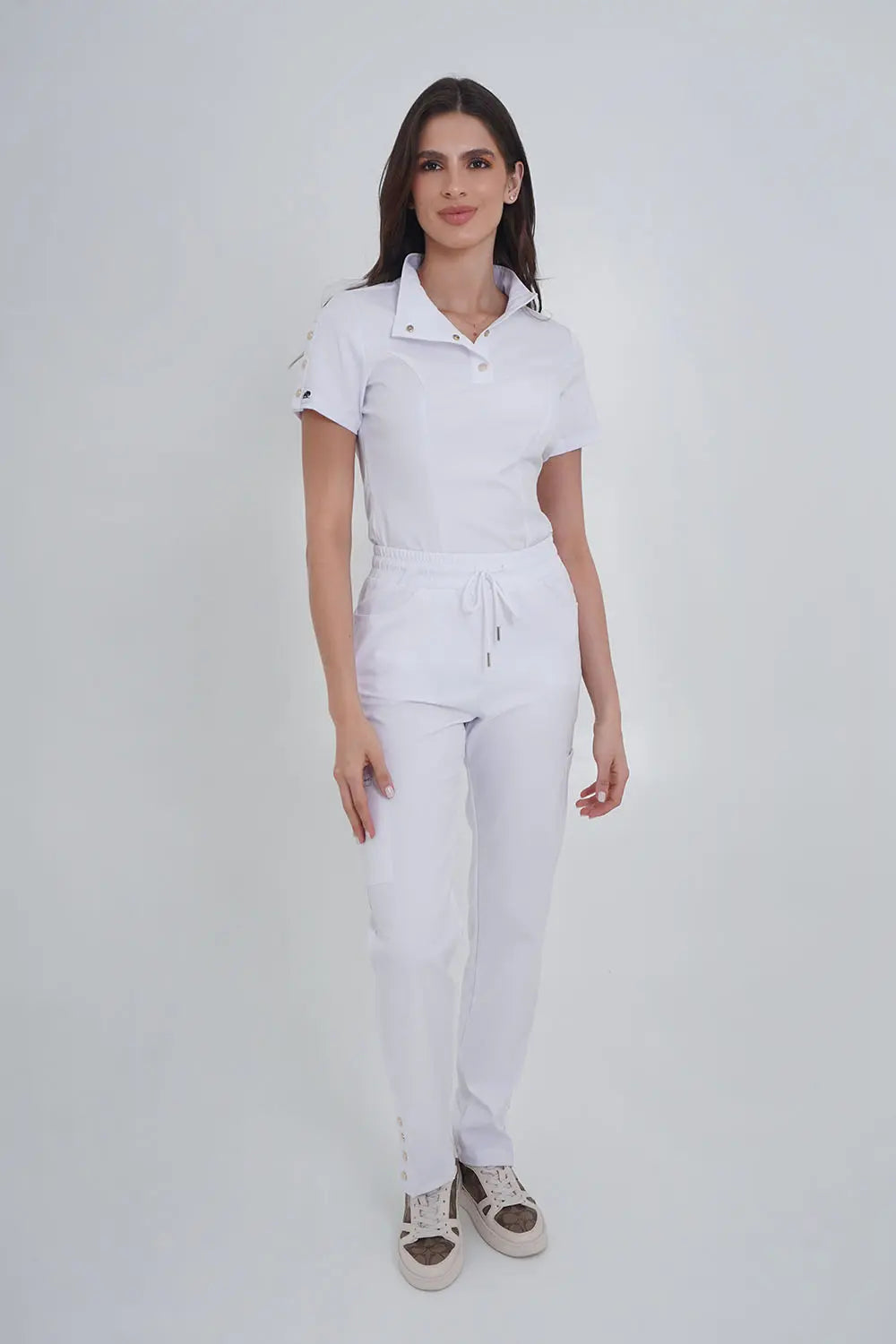 Camisa Médica Roma Blanco mujer – cómodo y transpirable Gaphant Colombia