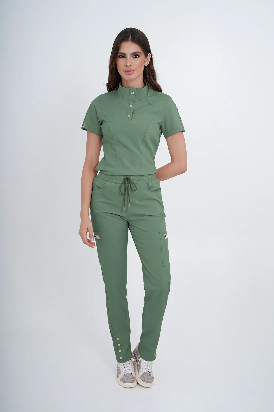 Set uniforme médico Roma Verde Oliva Slim Fit – camisa y pantalón antifluido Gaphant