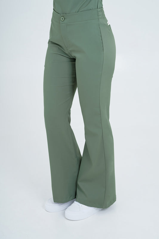Pantalón de uniforme médico Leticia Verde Oliva (Slim Fit)