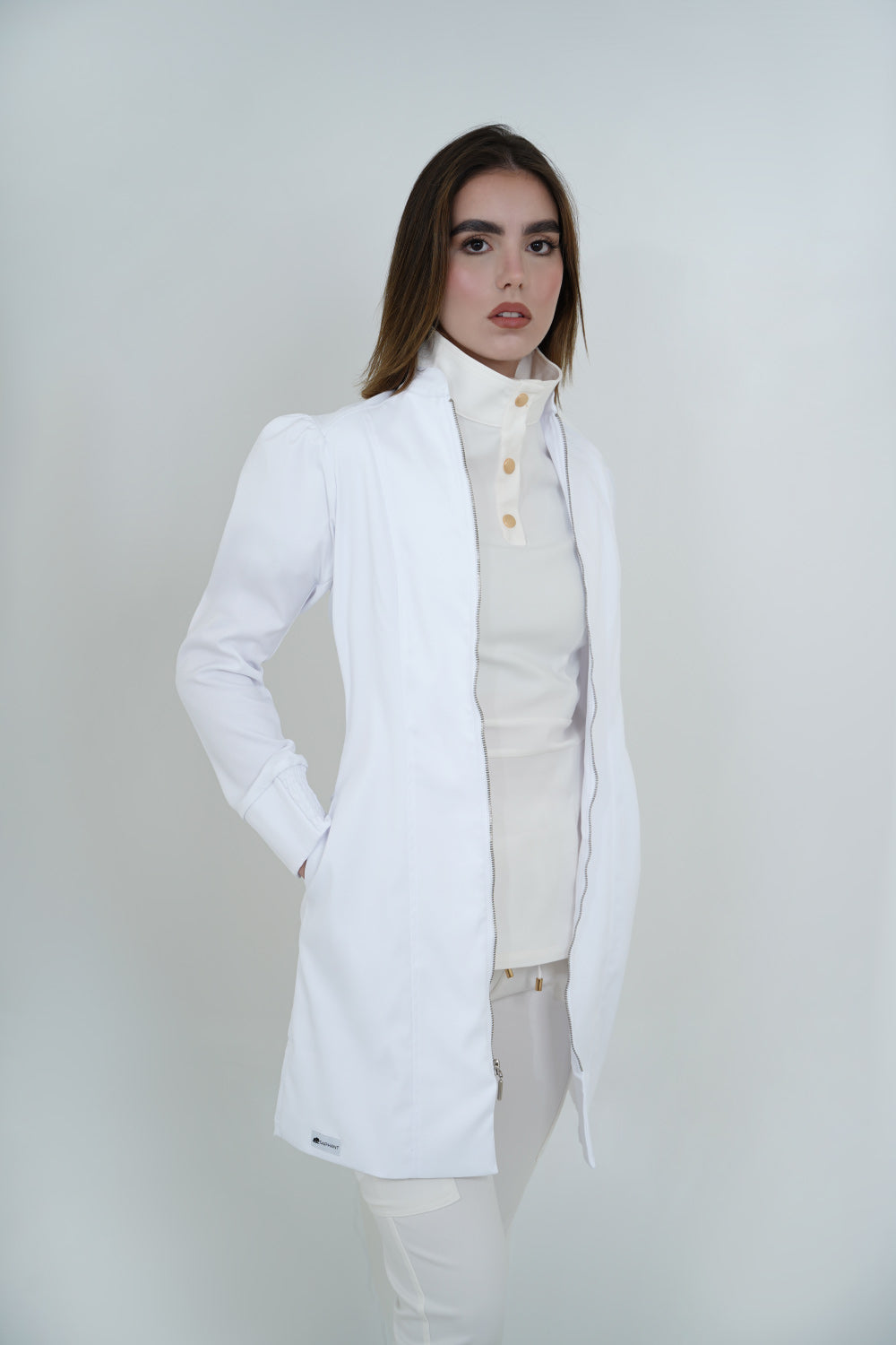 Bata Futuro Blanca