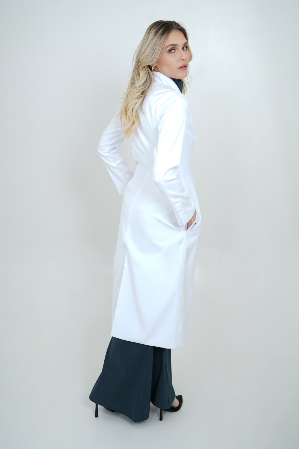 White Phante Robe