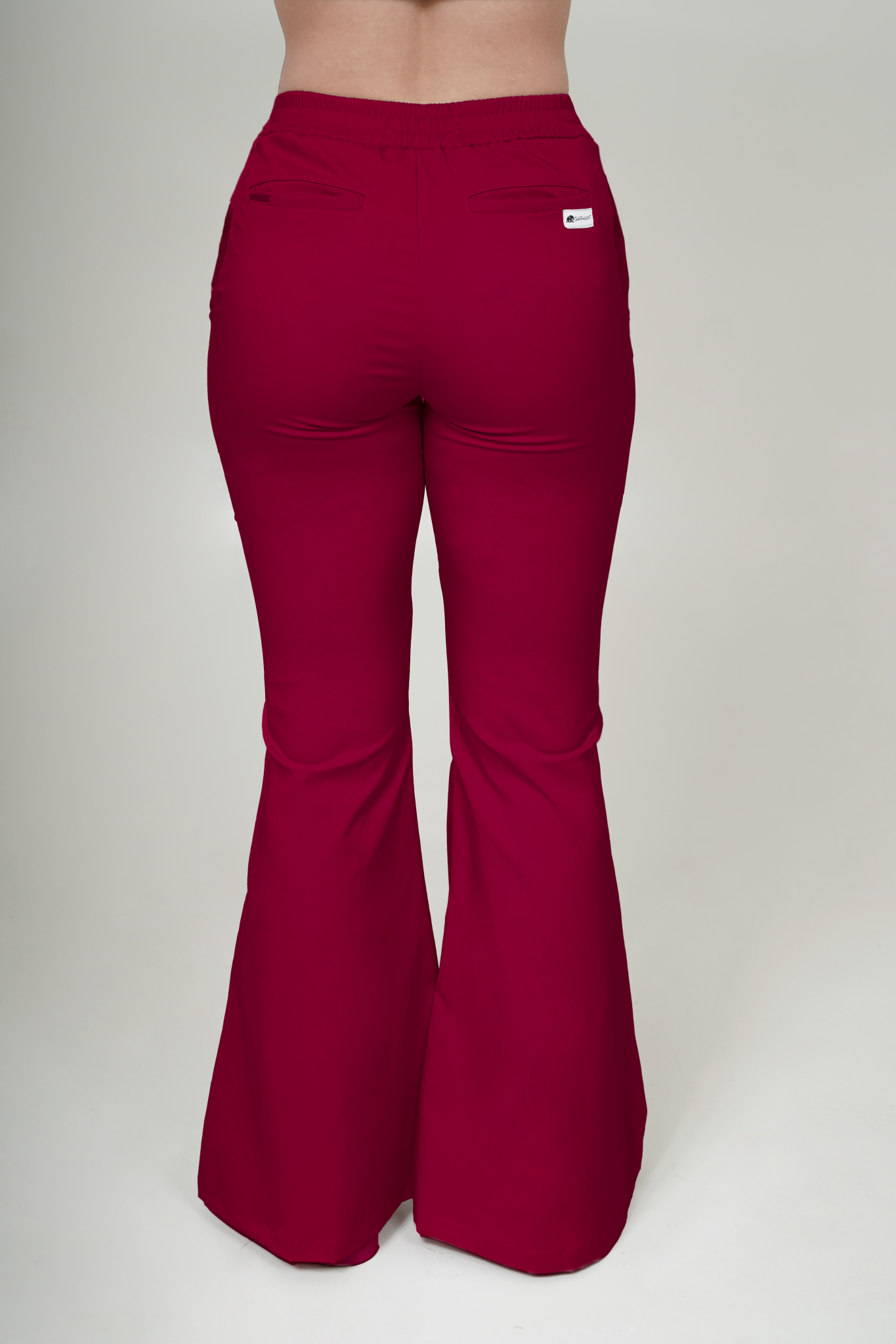 Leticia Careza pants