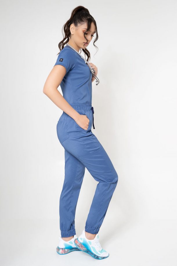 gaphant-uniformes-medicos-para-mujer-pantalon-universal- de lado