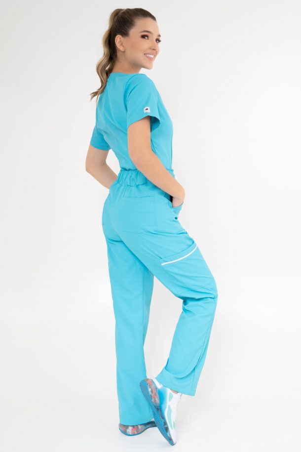 gaphant-uniformes-medicos-de-mujer-pantalon-azul-claro-1